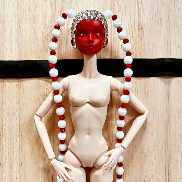 Red faceネックレス2