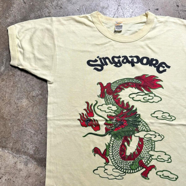 シンガポールTシャツ3枚目